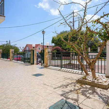 Apartamento Niko's Skala